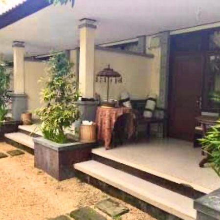 Gina'S Guest House サヌール エクステリア 写真
